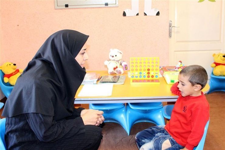 عضو هیات علمی گروه آموزشی گفتاردرمانی دانشگاه علوم توانبخشی و سلامت اجتماعی، لکنت را یک اختلال دوران کودکی معرفی کرد و گفت که براساس مطالعات انجام شده، حدود ۹ درصد اختلالات گفتاری کودکان را لکنت تشکیل می‌دهد.