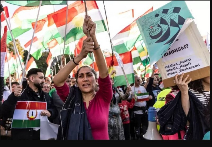 یک رسانه آمریکایی در مقاله‌ای به نقل از پلیس برلین نفرات شرکت کننده در اجتماع این شهر را ۳۷ هزار نفر اعلام کرد، در حالی‌که پیشتر اعدادی همچون ۸۰ هزار نفر و یا ۱۲۰ هزار نفر را برشمرده بودند.