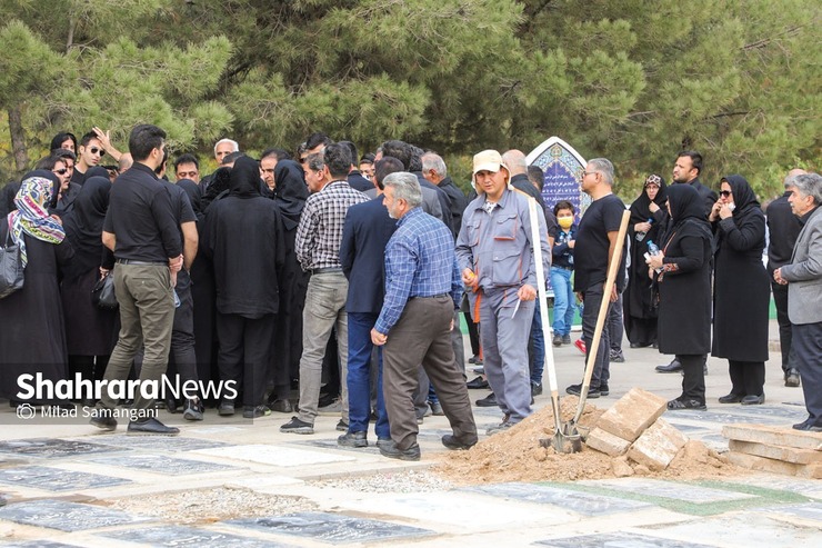 مدیرعامل سازمان فردوس‌های شهرداری مشهد گفت: توسعه بهشت رضا (ع) از طریق خرید و تملک زمین‌های انتهای مجموعه در دستور کار است.