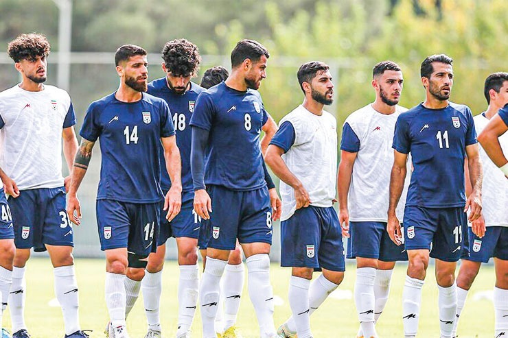 ترکیب مدنظر کارلوس کی‌روش کم‌کم هویدا می‌شود
