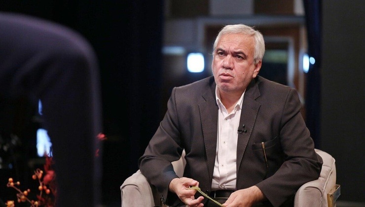 درحالی که برخی از مسئولان استقلال نسبت به جدایی قریب الوقوع فتح الله زاده از باشگاه استقلال واکنش نشان دادند واعلام کردند او این باشگاه را ترک نمی‌کند، اما جدایی مدیرعامل استقلال دور از ذهن نیست.