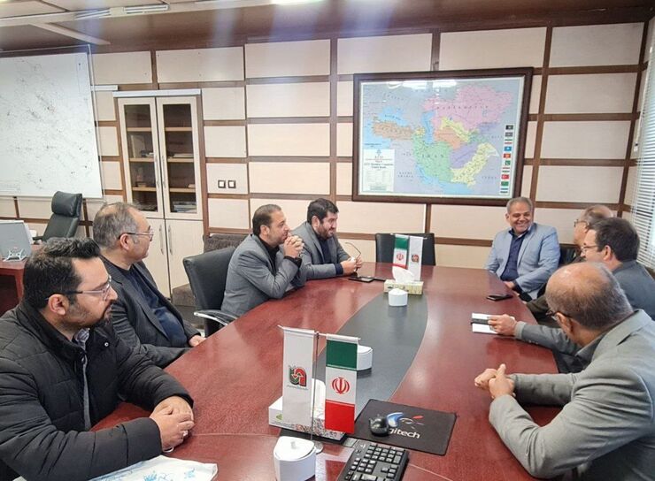 سرپرست شرکت توسعه گردشگری شهرداری مشهد گفت: راهداری خراسان رضوی و شهرداری مشهد برای حل مشکلات جاده هفت حوض آمادگی دارند.