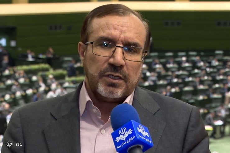 سازمان ملی اقامت برای نظم بخشی به ساماندهی امور اتباع خارجی ا
حدادی گفت: آنچه در طرح تاسیس سازمان ملی اقامت آمده نظام بخشی، نظم بخشی و ساماندهی امور اتباع خارجی است.