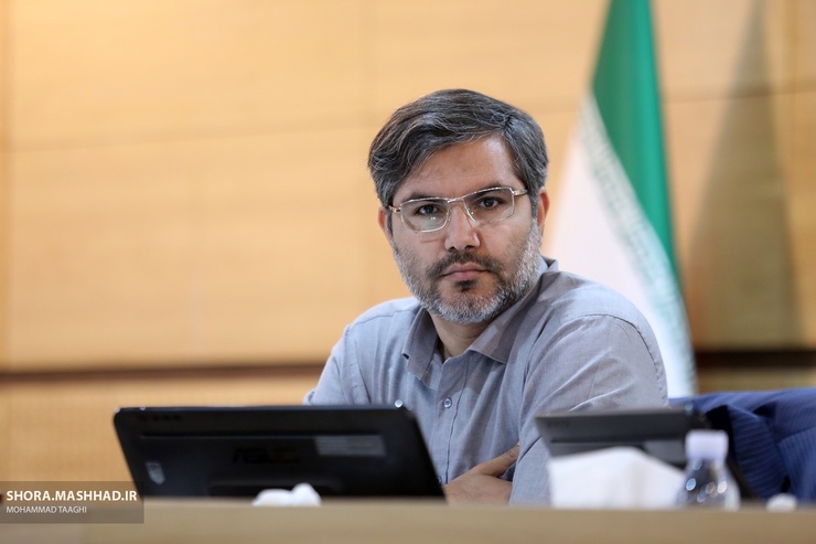 عضو کمیسیون فرهنگی و اجتماعی شورای اسلامی شهر مشهد مقدس گفت: با توجه به امکانات، ابزار، علم، تخصص، مهارت و تکنولوژی امروزی، باید به سمت روابط‌عمومی هوشمند گام برداریم و از روابط عمومی سنتی فاصله بگیریم.