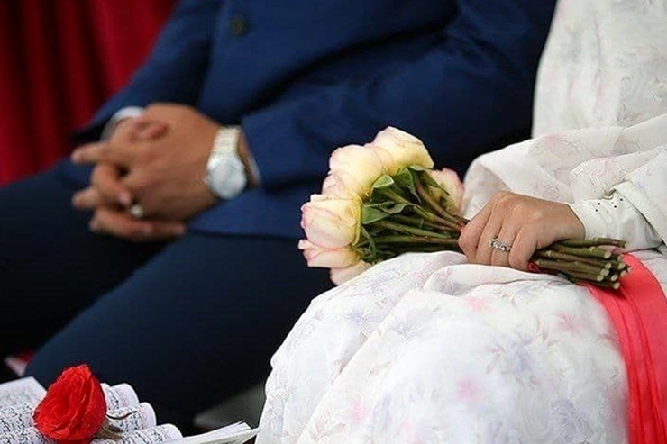 دبیر شورای عالی جوانان کشور گفت: ۸۰ هزار میلیارد تومان (همت) وام ازدواج امسال در کشور پرداخت شده در حالیکه کل مبلغ پرداختی سال گذشته معادل این رقم بوده است.