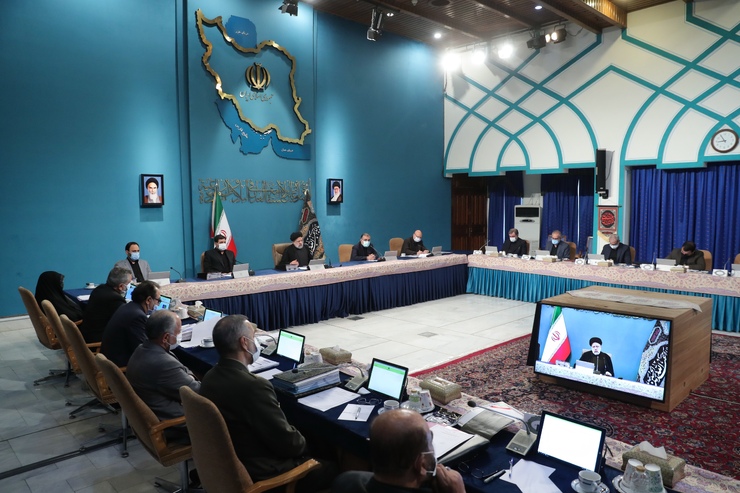 هیئت وزیران در جلسه صبح امروز خود به ریاست رئیس جمهور، آیین نامه اجرایی بند (چ) ماده (۶۴) قانون برنامه ششم توسعه درخصوص طرح ارتقای مشارکت فعالان اقتصادی در زنجیره تولیدی بین المللی را به تصویب رساند.