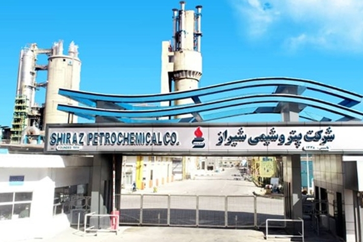رئیس کل دادگستری استان فارس گفت: مدیرعامل پتروشیمی شیراز و ۲ تن از معاونین این مجموعه شب گذشته بازداشت شدند.
