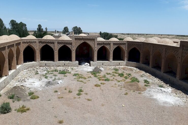 سرپرست معاونت میراث‌فرهنگی اداره‌کل میراث‌فرهنگی، گردشگری و صنایع‌دستی خراسان رضوی از اجرای عملیات مرمتی در کاروانسرای فخرآباد بجستان خبر داد.