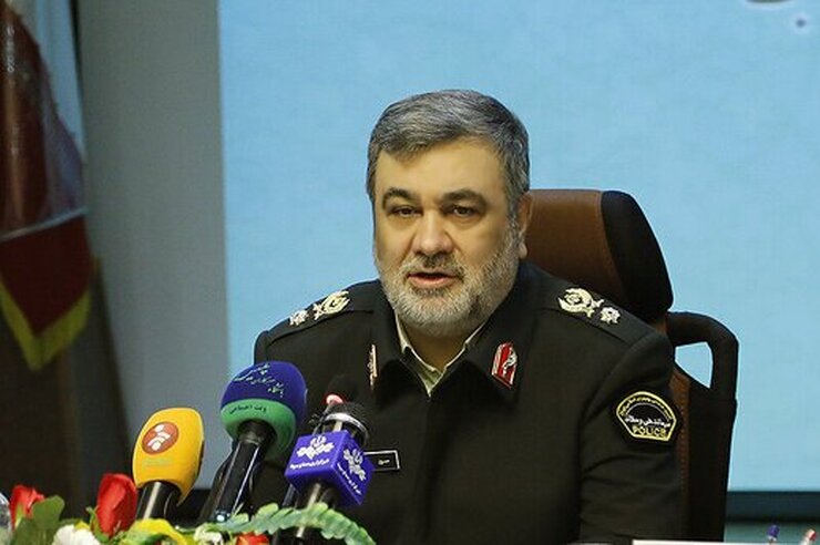 فرمانده‌کل انتظامی ایران، گفت: خویشتن‌داری حافظان امنیت از صبر و هوشمندی آن‌ها نشأت گرفته است و توان و اقتدار نیرو‌های نظامی، انتظامی و قضایی بسیار زیاد است.