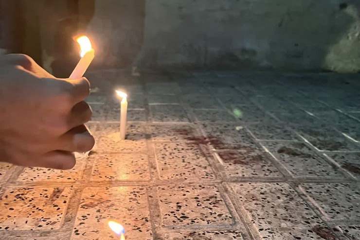 شامگام پنجشنبه ۲۶ آبان ۱۴۰۱ مردم مشهد در محل شهادت شهید دانیال رضازاده و حسین زینال‌زاده دو بسیجی مدافع امنیت گرد هم آمدند و به یاد مظلومیت این ۲ جوان مشهدی شمع روشن کردند.