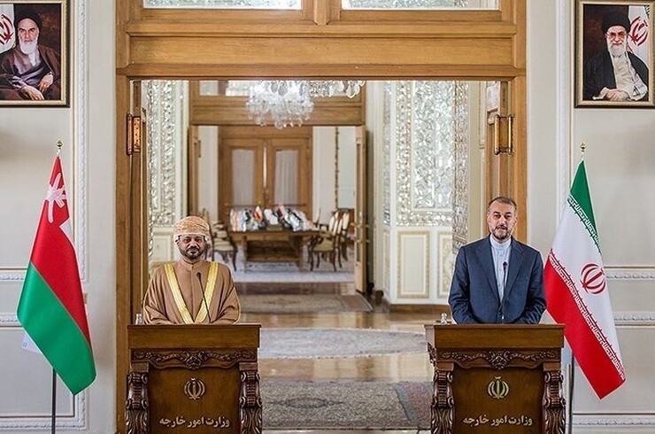 وزیر خارجه ایران گفت: در راستای تاثیرگذاری بر محیط داخلی و اعمال فشار حداکثری و در تدوام سیاست به‌شدت ریاکارانه این روز‌های آمریکا، قطعنامه‌ای را علیه ایران روی میز گذاشته و بار دیگر از آژانس سوء استفاده کردند.