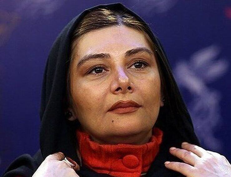 هنگامه قاضیانی، بازیگر زن سینما و تلویزیون در رابطه با ناآرامی‌های اخیر، بازداشت شد.
