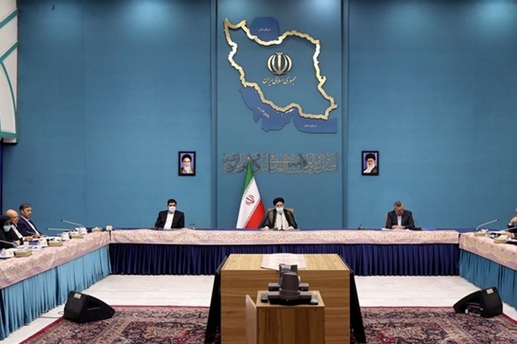 رئیس جمهور در جریان جلسه امروز شورای عالی اشتعال بر تلاش بیشتر برای ایجاد اشتغال، تامین بودجه‌های لازم در این زمینه، توجه ویژه به اشتغال جوانان تحصیلکرده و همچنین زنان سرپرست خانوار تاکید کرد.