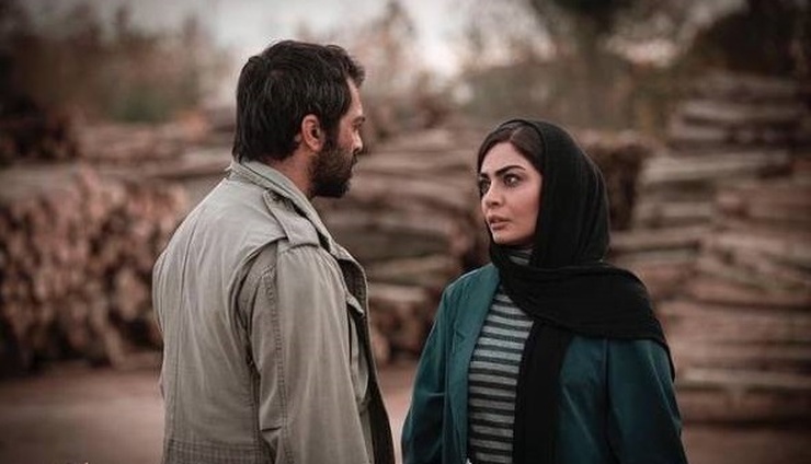 فیلم سینمایی «بی‌آبان» به کارگردانی مهرداد کوروش نیا و بازی صحرا اسدالهی از ابتدای آذر در گروه سینمایی هنر و تجربه اکران می‌شود.