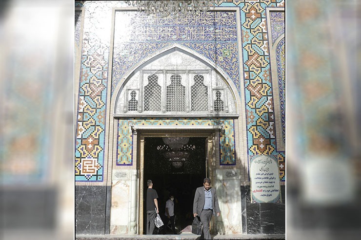 نزدیک به ۶۰۰ سال پیش مشهد با همت بانوی دانش‌دوست تیموری دوران گذر به شهری آباد و بزرگ را سپری می‌کند. مسجد گوهرشاد که شکوه هنر معماری شهر ماست، یکی از یادگاران گوهرشادخاتون است.