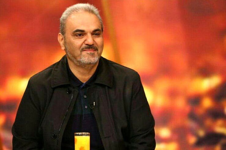 جواد خیابانی مجری تلویزیون و گزارشگر فوتبال هر از گاهی با جملاتش در فضای مجای حسابی سر و صدا می‌کند.