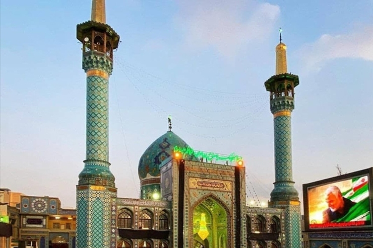 پس از حمله تروریستی به حرم شاهچراغ(ع) شیراز، امامزاده صالح تهران تعطیل شد.