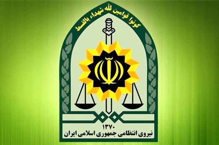 شورای تامین سیستان و بلوچستان در اطلاعیه‌ای اعلام کرد: فرمانده انتظامی زاهدان و رییس کلانتری ۱۶ این شهر از سمت خود برکنار شدند.