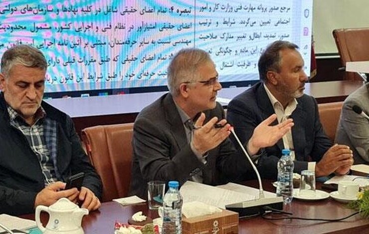 سخنگوی کمیسیون عمران مجلس گفت: علی رغم تاکید کمیسیون بر ایجاد ثبات در قیمت مصالح ساختمانی به منظور اجرای قانون جهش تولید مسکن هنوز شاهد نوسان قیمت در این حوزه هستیم.