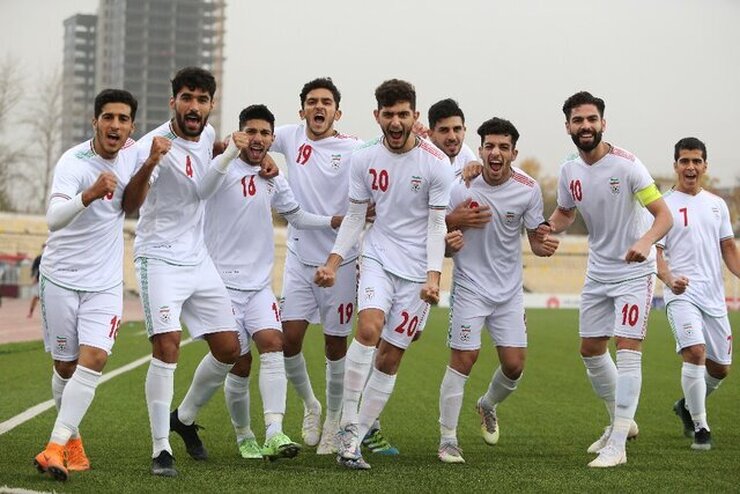 نیمکت تیم ملی فوتبال امید ایران همچنان بلاتکلیف است.