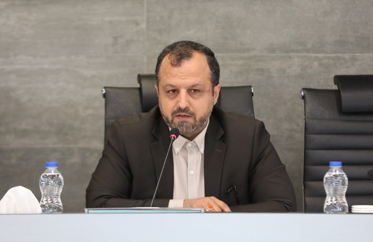وزیر امور اقتصادی و دارایی از بخشودگی جرایم مالیاتی تمام اصناف و کسبه استان سیستان و بلوچستان خبر داد و گفت: دو سوم کسبه و اصناف این استان مالیات صفر داشته‌اند.