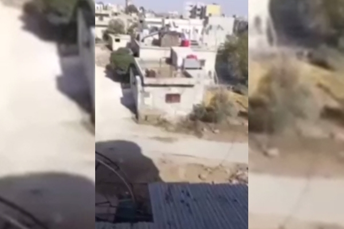 پس از سخت شدن حلقه درگیری در درعا جنوب سوریه، رهبر داعش خود را منفجر کرد. به نظر می رسد نیروی مهاجم از هویت شکار خود اطلاع نداشتند.