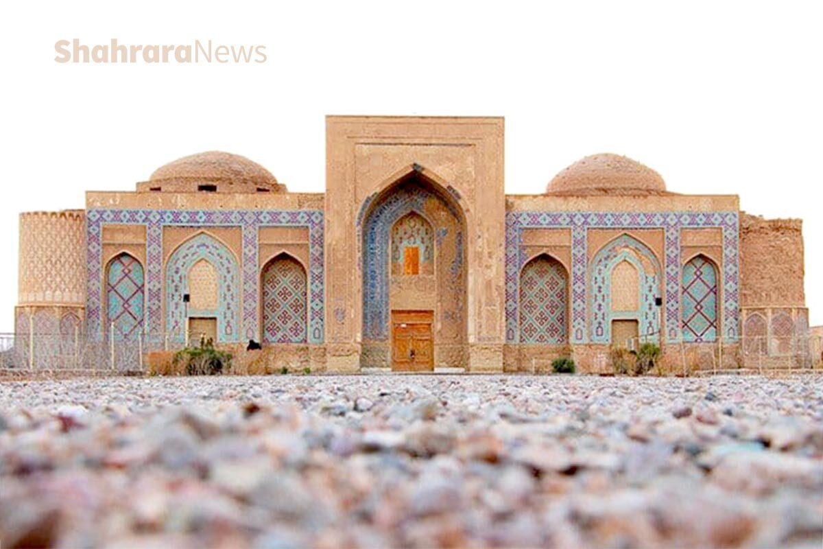مدرسه‌ی غیاثیه‌ی خرگرد در روستای خرگرد شهرستان خواف قرار دارد.