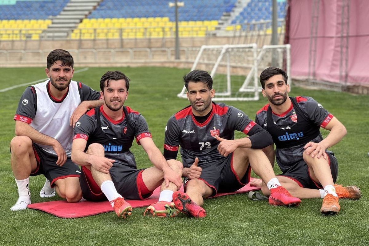 عیسی آل کثیر همچنان دعوت باشگاه پرسپولیس برای ثبت قرارداد را نادیده گرفته است.