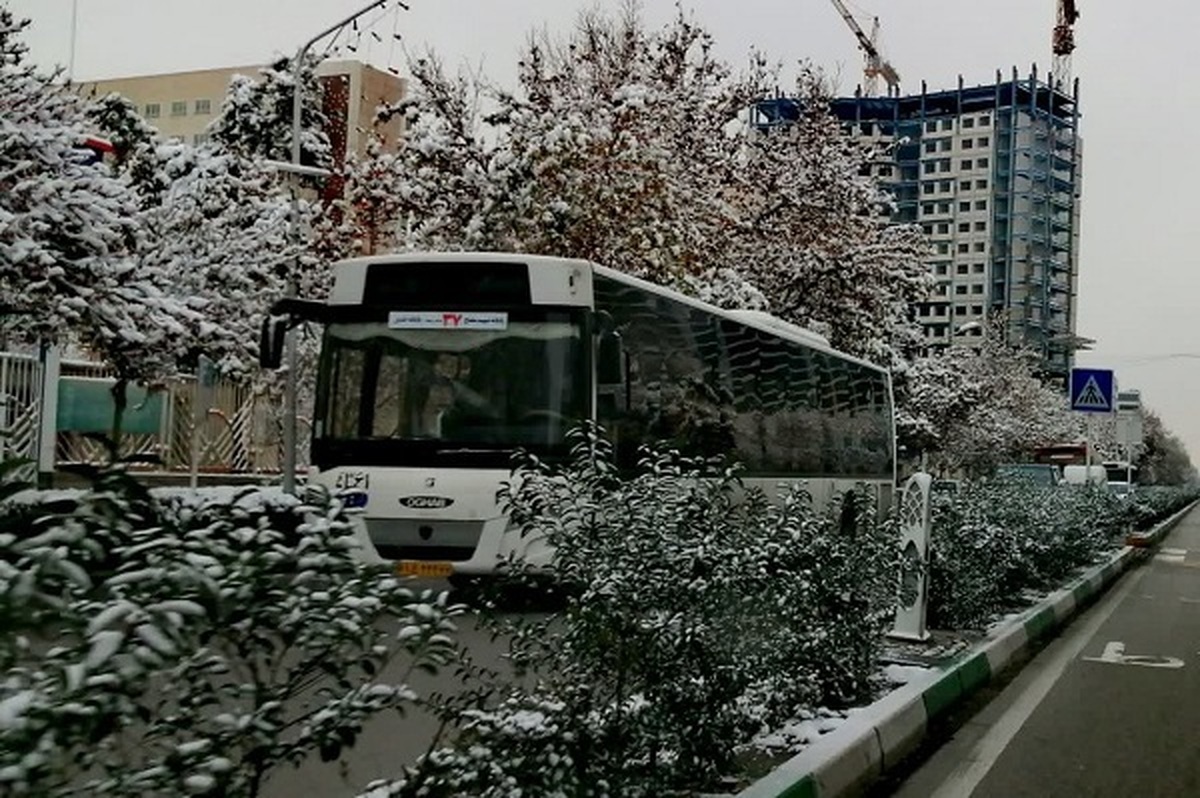 سفید پوشی مشهد در روز ۱۳ آذر ۱۴۰۱ از نگاه دوربین مخاطب شهرآرانیوز.