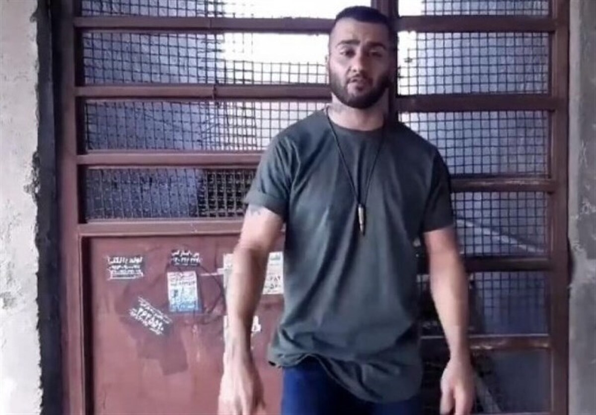 توماج صالحی به خاطر خشونت‌هایی که تولید کرده از جامعه عذرخواهی کرد و گفت: کاش می‌توانستم اقداماتی را که داشته‌ام برعکس کنم.