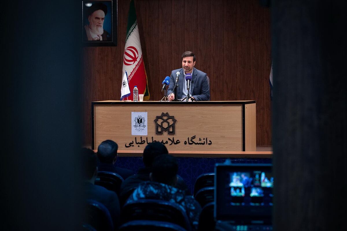 سخنگوی شورای نگهبان در مورد چگونگی بازنگری در قانون اساسی گفت: اینگونه نیست که این قانون پس از ده سال یا بیست سال حتماً بازنگری شود. بازنگری در قانون اساسی منوط به بازه زمانی خاصی نیست، بلکه بازنگری به فراخور مقتضیات و شرایط زمان صورت می‌گیرد.