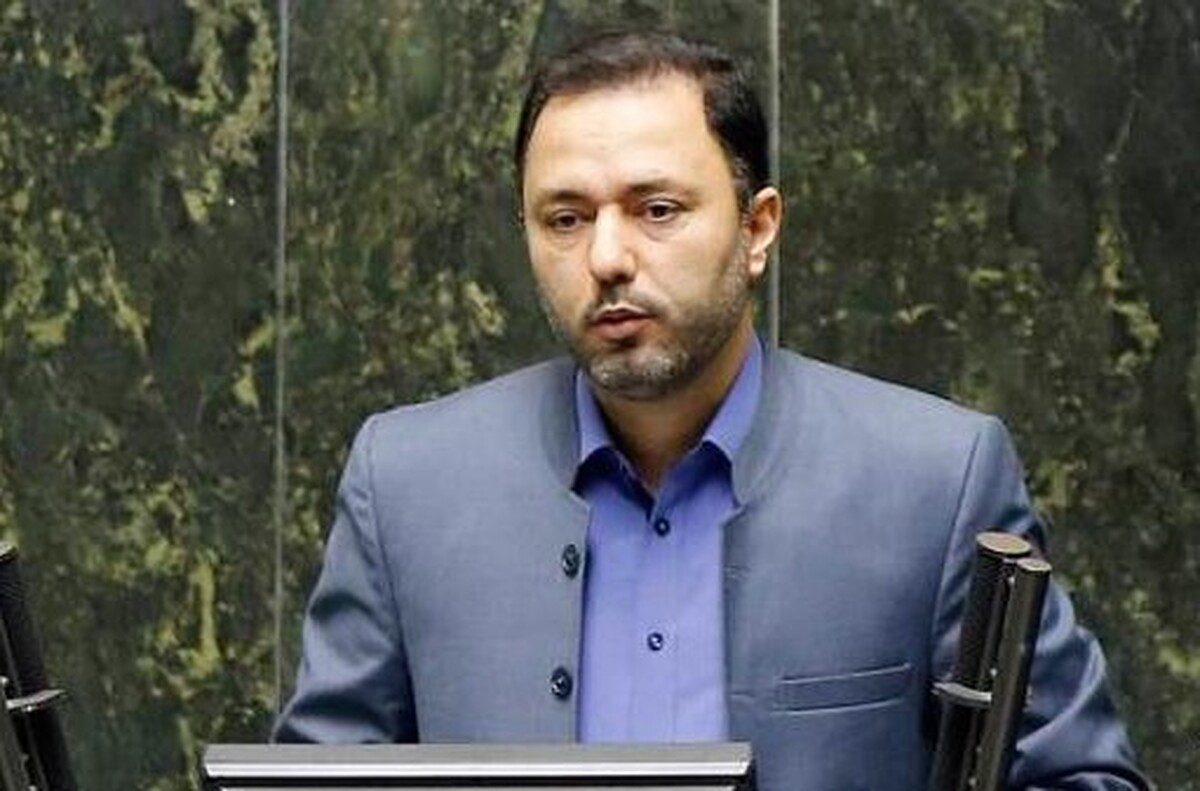 نماینده مردم کرج تاکید کرد: هرکسی بخواهد وزیر راه و شهرسازی شود مادامی که مشکلات از جمله دیوان سالاری معیوب وزارتخانه را حل نکند نمی‌تواند به نتیجه مطلوب دست پیدا کند.