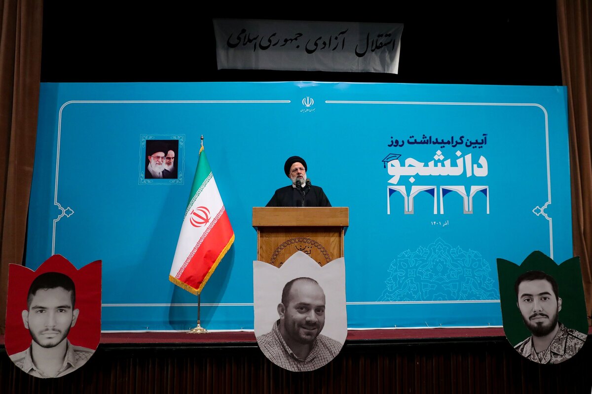 رئیس‌جمهور در دانشگاه تهران: به من گفتند امروز دانشگاه نروید| دنبال گشایشم نه تعطیلی دانشگاه| اعتراضات را باید شنید+ فیلم
