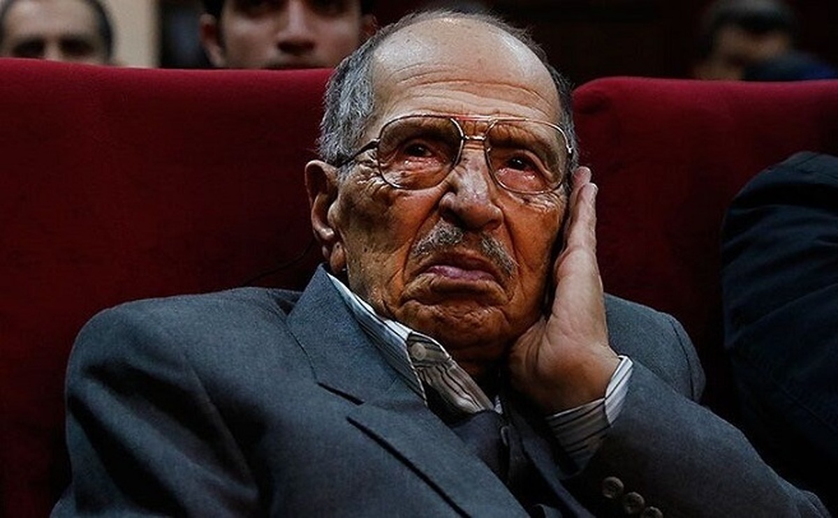 امروز (چهاشنبه، ۱۶ آذرماه) مراسم خاکسپاری «محمود زند مقدم» برگزار شد.
