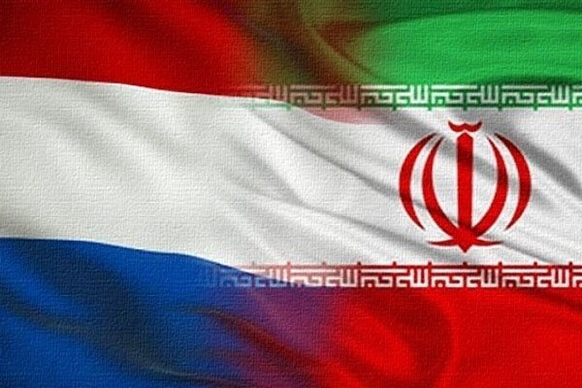 حسین امیرعبداللهیان وزیر امور خارجه جمهوری اسلامی ایران و ووپکه هوکسترا وزیر امور خارجه هلند در یک گفتگوی تلفنی، به تبادل نظر در خصوص موضوعات مورد علاقه پرداختند.