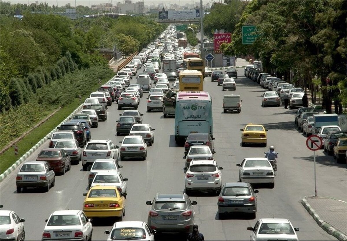 دفاتر تسهیلگری مجموعه‌ای حقوقی متشکل از کارشناسان اجتماعی، شهرسازی، اقتصادی و حقوقی است که وظیفه آن اعتماد سازی، آگاه‌سازی، نهاد‌سازی و پیگیری اجرای پروژه‌های توسعه‌ای، نوسازی، توانمندسازی اجتماعی و اقتصادی و به عنوان حلقه‌ای میانی باهماهنگی دستگاه‌های متولی در امر بازآفرینی است، علاوه بر این دفاتر تسهیلگری اقدام به تهیه و تدوین سند توسعه محله کرده‌اند.