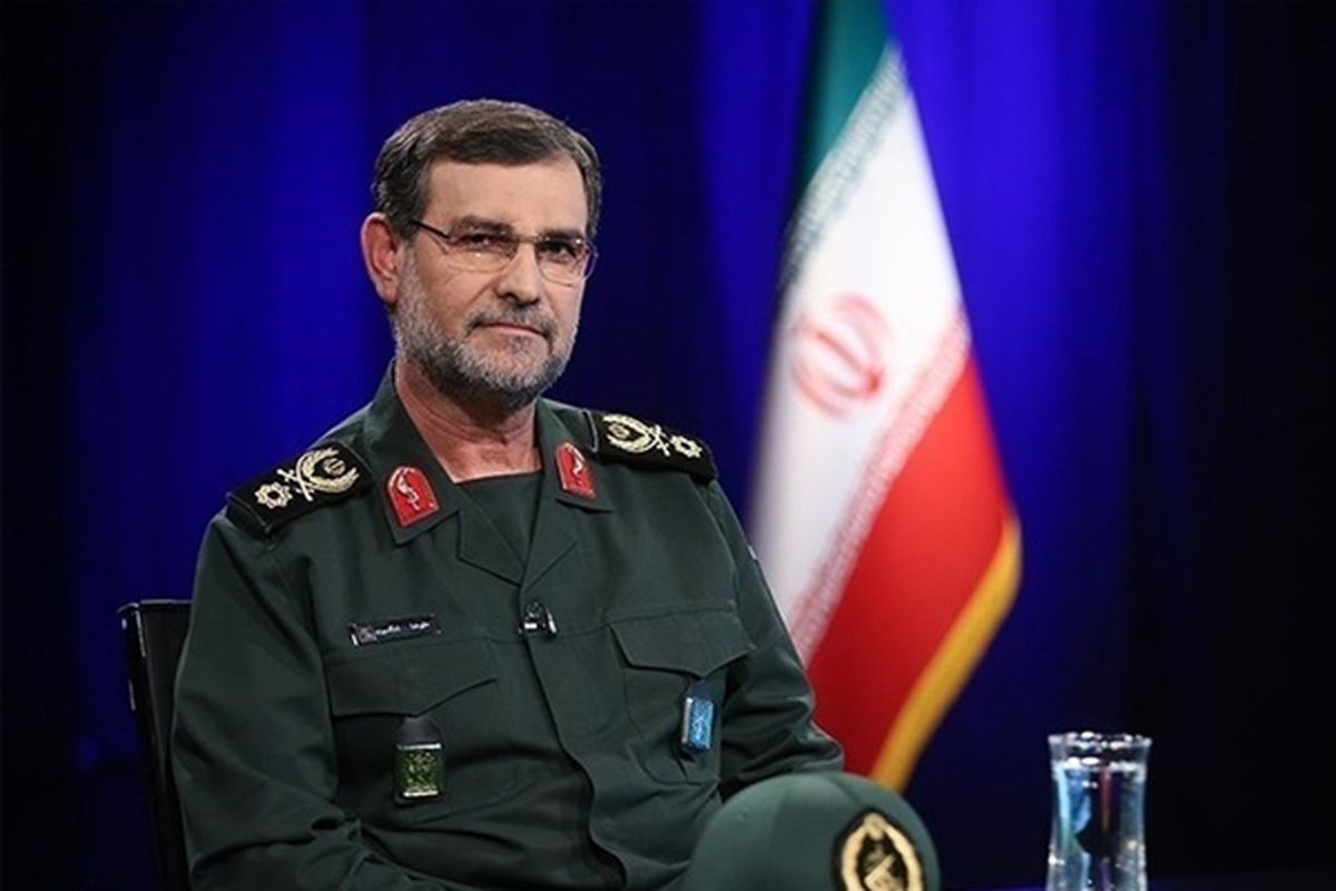فرمانده نیروی دریایی سپاه پاسداران انقلاب اسلامی با اشاره به برکت نام‌گذاری ناوهای نیروی دریایی سپاه به اسم شهدای انقلاب اسلامی گفت: امروز جمهوری اسلامی به جایی رسیده که شناورهای ناوهای آمریکایی برای ورود به خلیج فارس باید از آبراهی که ایران تعیین می‌کند عبور کند.
