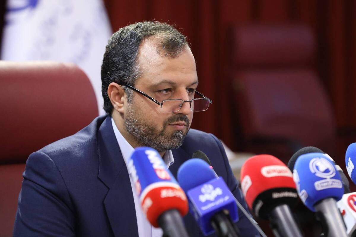 وزیر اقتصاد از انعقاد ۱۶ تفاهم نامه میان ایران و چین در راستای عملیاتی شدن سند ۲۵ ساله میان ایران و چین خبر داد.