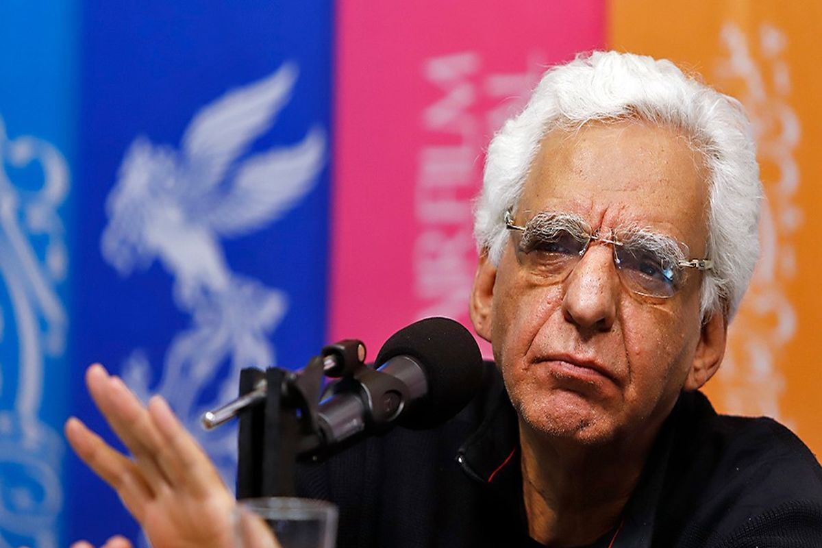 کیومرث پوراحمد کارگردان فیلم سینمایی «پرونده باز است» در خصوص روند فیلمبرداری این پروژه سینمایی در فاصله کمتر از دوماه مانده تا آغاز جشنواره فیلم فجر توضیحاتی داد.