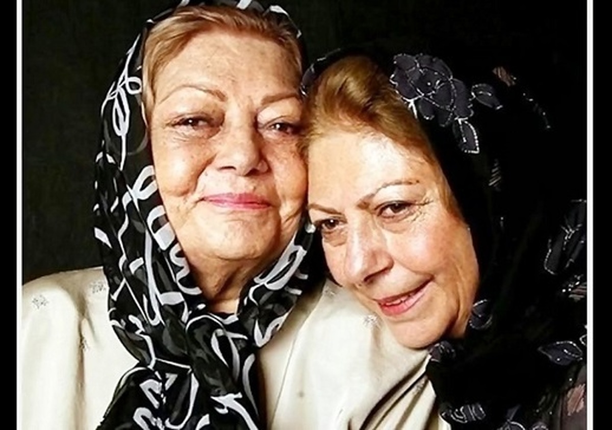به بهانه زاد روز «ثریا قاسمی» بخشی از گفت‌وگوی این هنرمند با محمد رسول صادقی است که سال ۱۳۹۶ در ماهنامه پاراگراف منتشر شده است.