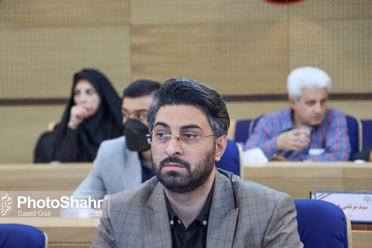 سیدحسین علوی‌مقدم، رئیس کمیسیون ورزش و جوانان شورای اسلامی شهر مشهد مقدس از افزایش ۳۰ درصدی توسعه کیفی زمین‌های ورزشی روباز طی یک سال اخیر خبرداد و گفت: طی همین چندماه، از تنها مجموعه آبی شهرداری در حاشیه شهر، یعنی استخر گلشن بهره‌برداری شد و مجدانه پیگیر افتتاح دومین مجموعه آبی شهرداری مشهد، استخر شهید قربانی نیز هستیم.