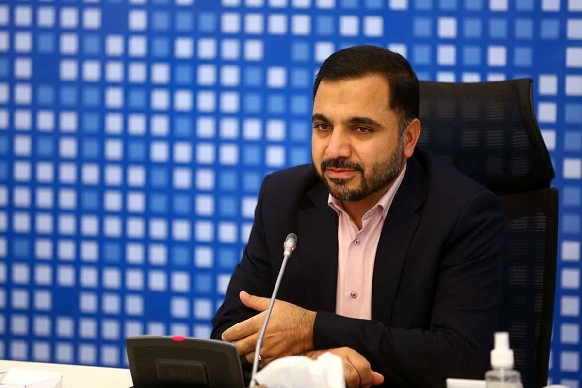 عیسی زارع‌پور درباره سرنوشت بازگشت پلتفرم اینستاگرام و یا عدم بازگشت آن به حالت عادی گفته است: بنده دخل و تصرفی در این مورد ندارم، شورای امنیت کشور تصمیم گرفته و اگر قراری بر بازگشت باشد آنجا باید تجدیدنظر کند.