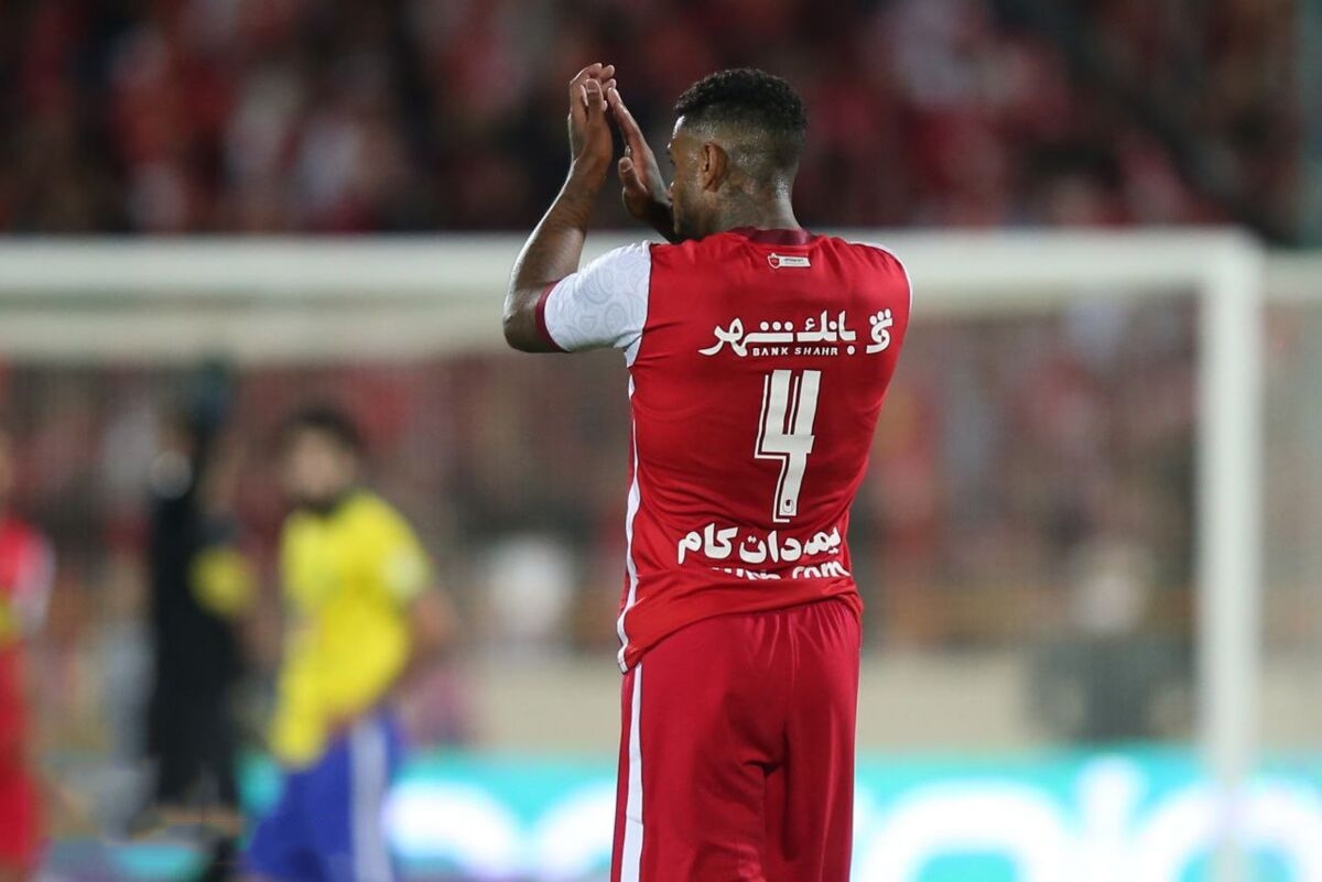 مسئولان باشگاه پرسپولیس موفق به برقراری ارتباط با دیاباته نشدند.