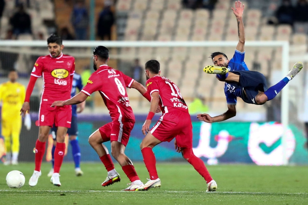 استقلال و پرسپولیس در مهم‌ترین بازی هفته دوازدهم لیگ برتر فوتبال ایران فردا به مصاف هم می‌روند.