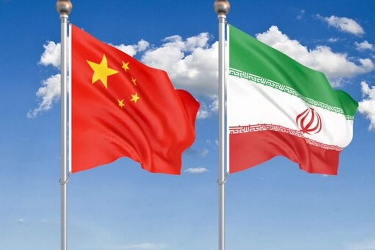 سفیر جمهوری اسلامی ایران در چین در حساب توییتری خود اعلام کرد: در دیدار با مقامات عالی چین یادداشت اعتراضی تهران را به مقامات آن کشور ارائه کرده است.