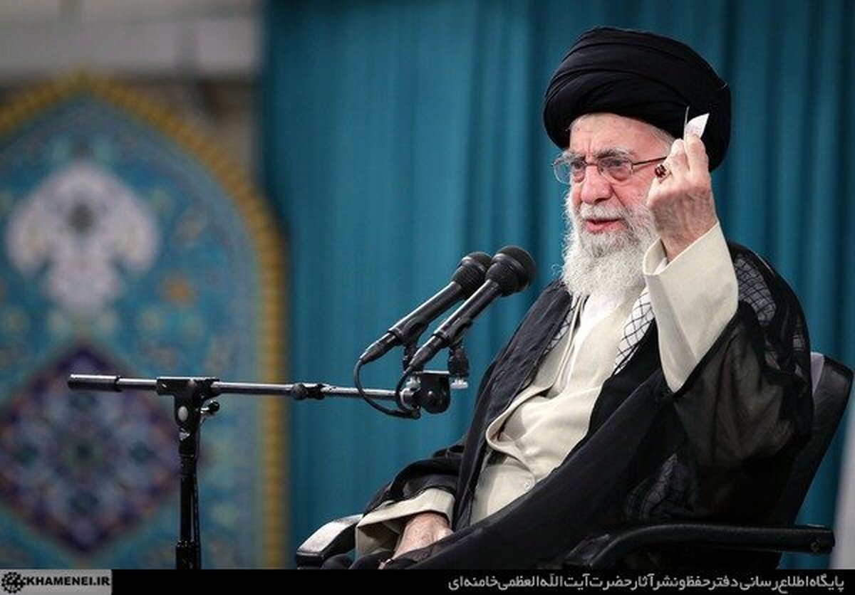به مناسبت هفته بسیج جمعی از بسیجیان با رهبر انقلاب اسلامی دیدار خواهند کرد.
