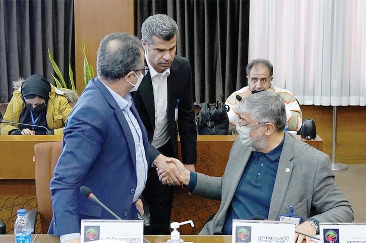 بعداز علیرضا دبیر، هادی ساعی هم با معاون ورزش قهرمانی درگیر شد.