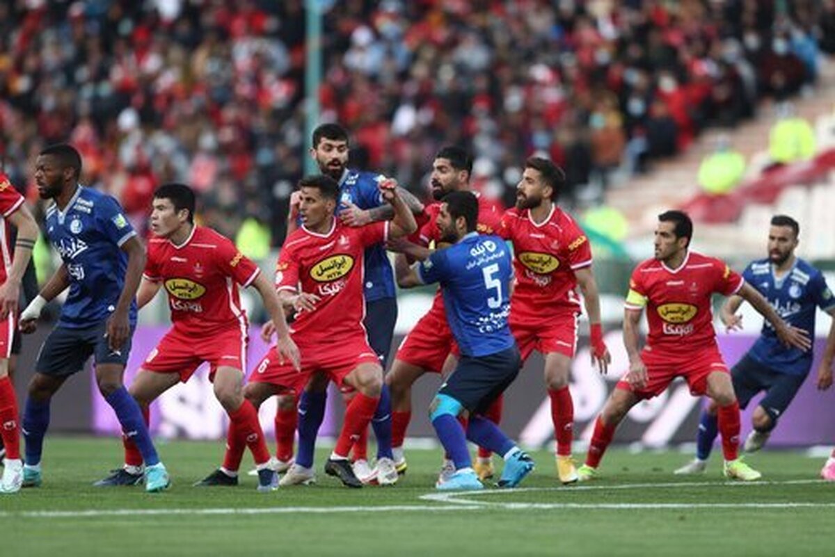 درخشش مهدی عبدی در بازی با سپاهان باز هم او را به صدر اخبار آورده است.
