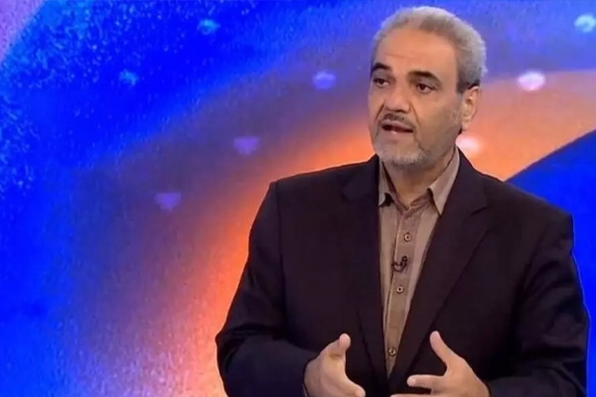 جواد خیابانی، گزارشگر ورزشی تلویزیون در برنامه جام ۲۲ شبکه ورزش که گزارش دیدار ایران و آمریکا را برعهده خواهد داشت، می‌گوید که اگر آمریکا را ببریم مو‌ها و ریش و سبیل‌هایم را از ته می‌زنم.