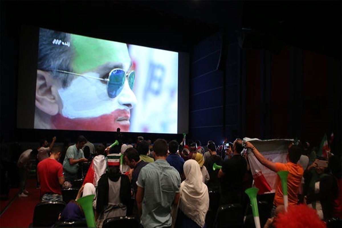 با تصمیم سازمان سینمایی بازی تیم ملی فوتبال ایران در برابر آمریکا در قالب بازی‌های جام‌جهانی در سینماهای کشور اکران می‌شود.